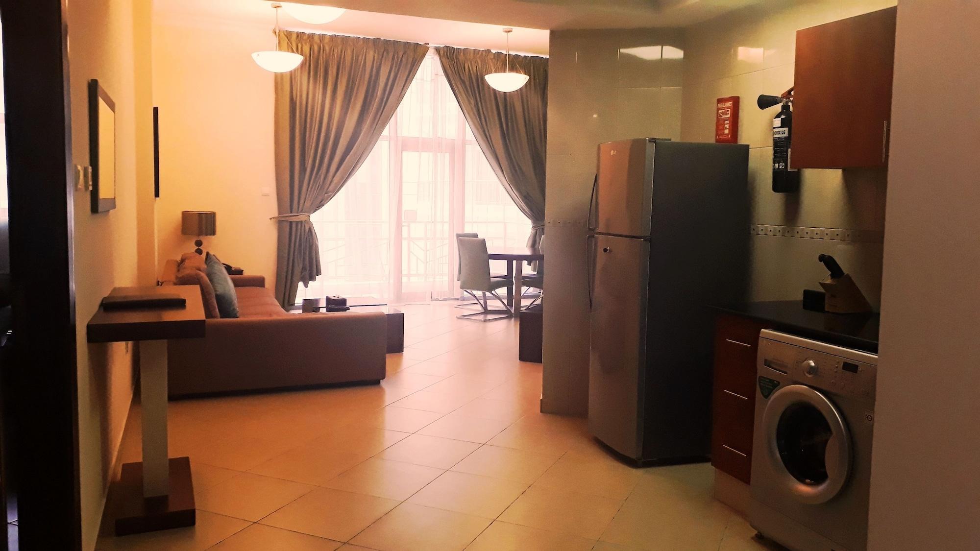 Al Waleed Palace Hotel Apartment Al Barsha Dubai Ngoại thất bức ảnh