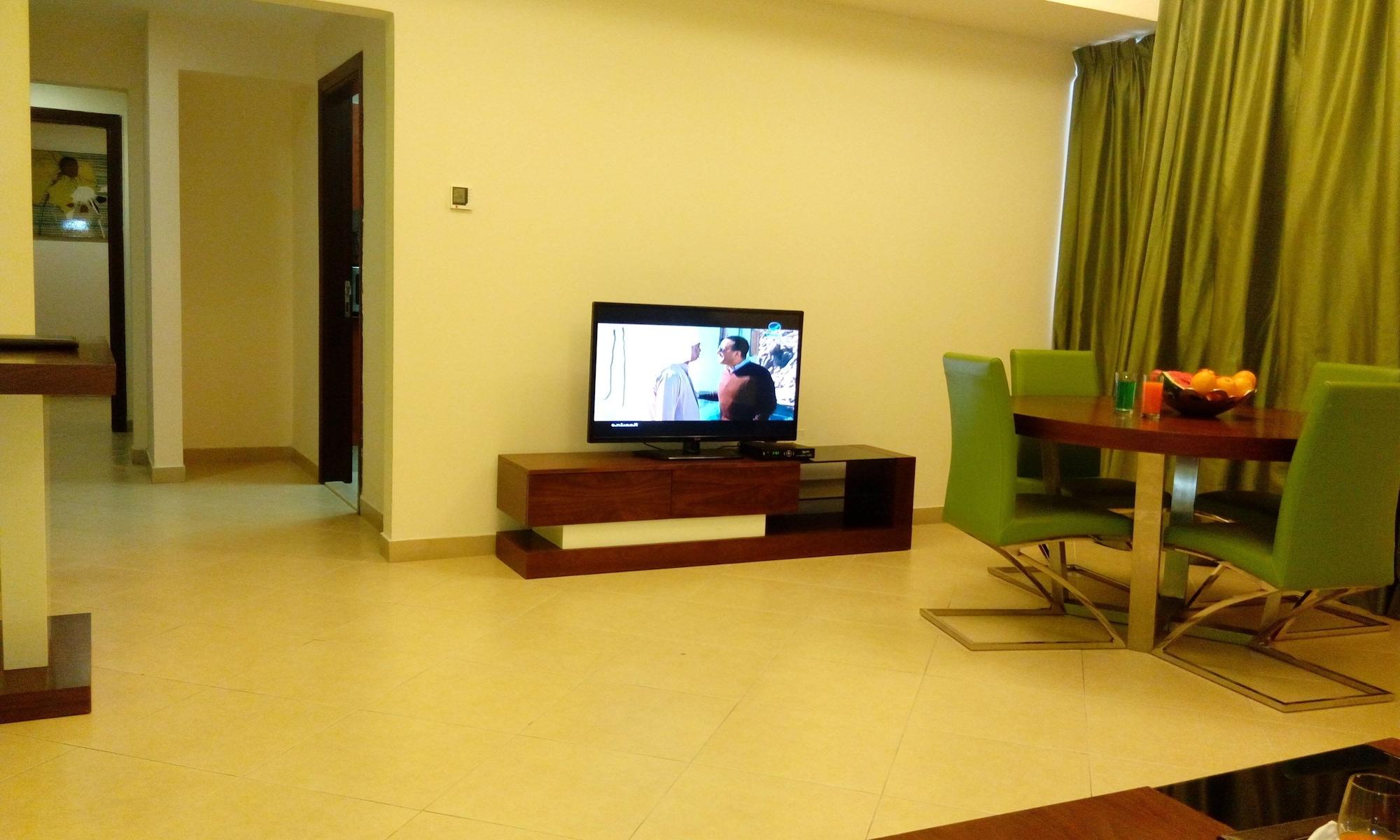 Al Waleed Palace Hotel Apartment Al Barsha Dubai Ngoại thất bức ảnh
