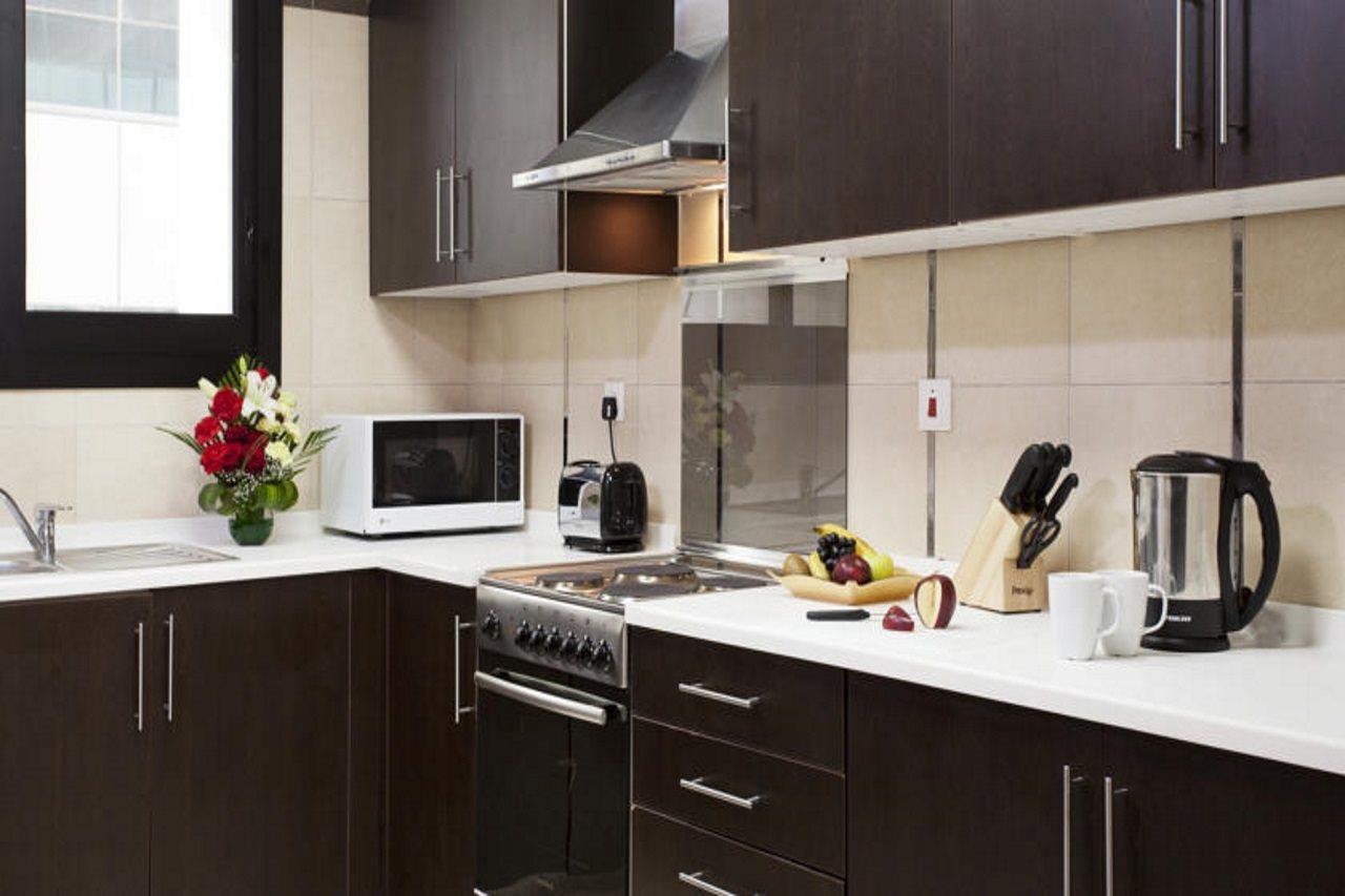 Al Waleed Palace Hotel Apartment Al Barsha Dubai Ngoại thất bức ảnh