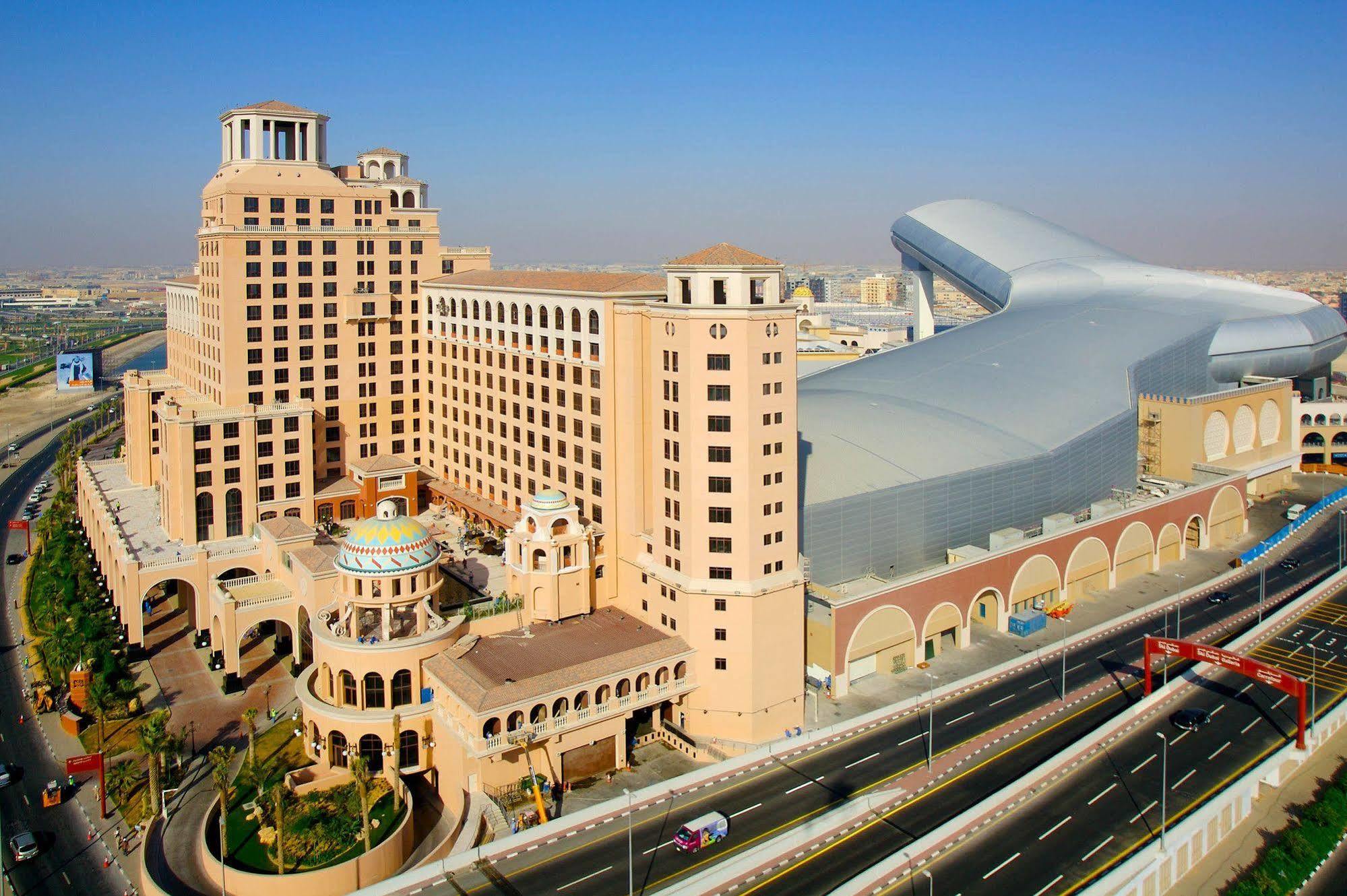 Al Waleed Palace Hotel Apartment Al Barsha Dubai Ngoại thất bức ảnh