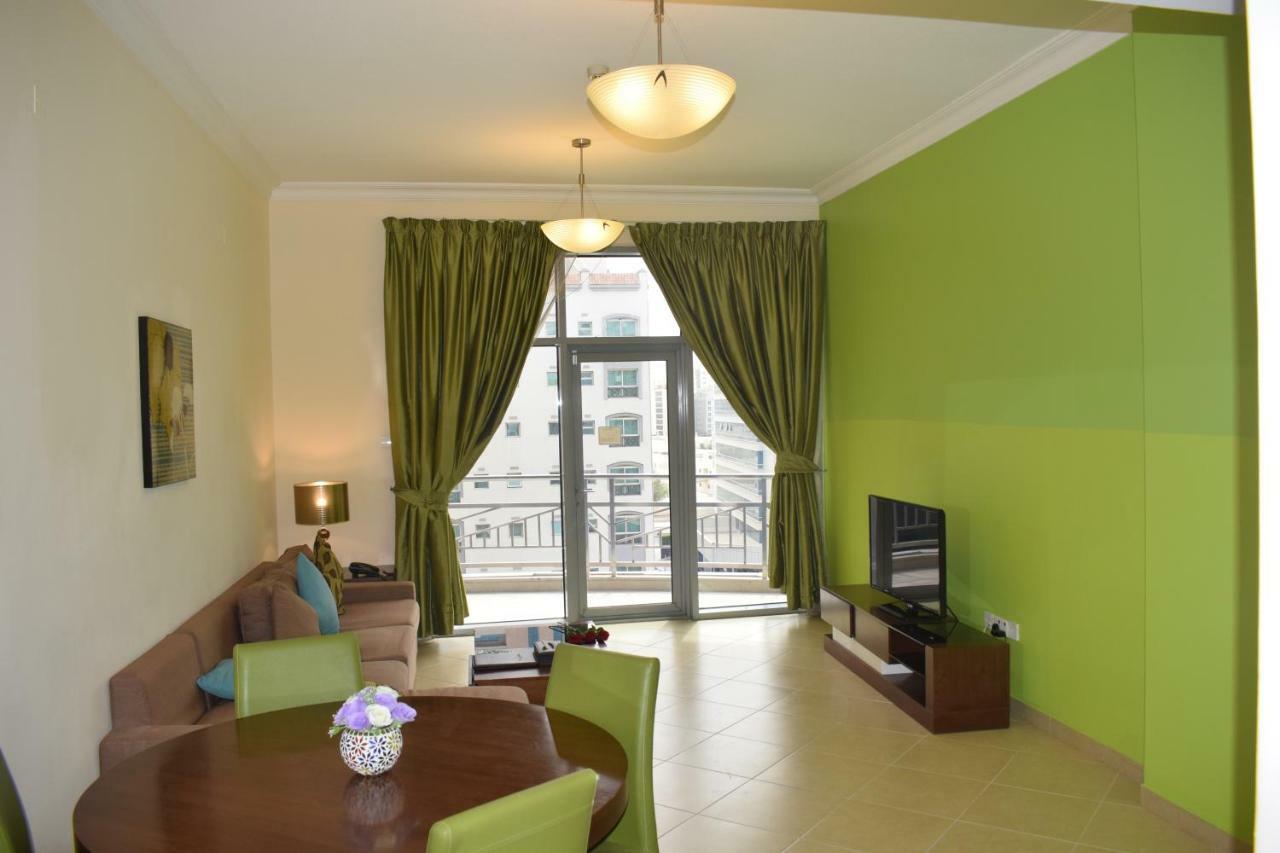 Al Waleed Palace Hotel Apartment Al Barsha Dubai Ngoại thất bức ảnh